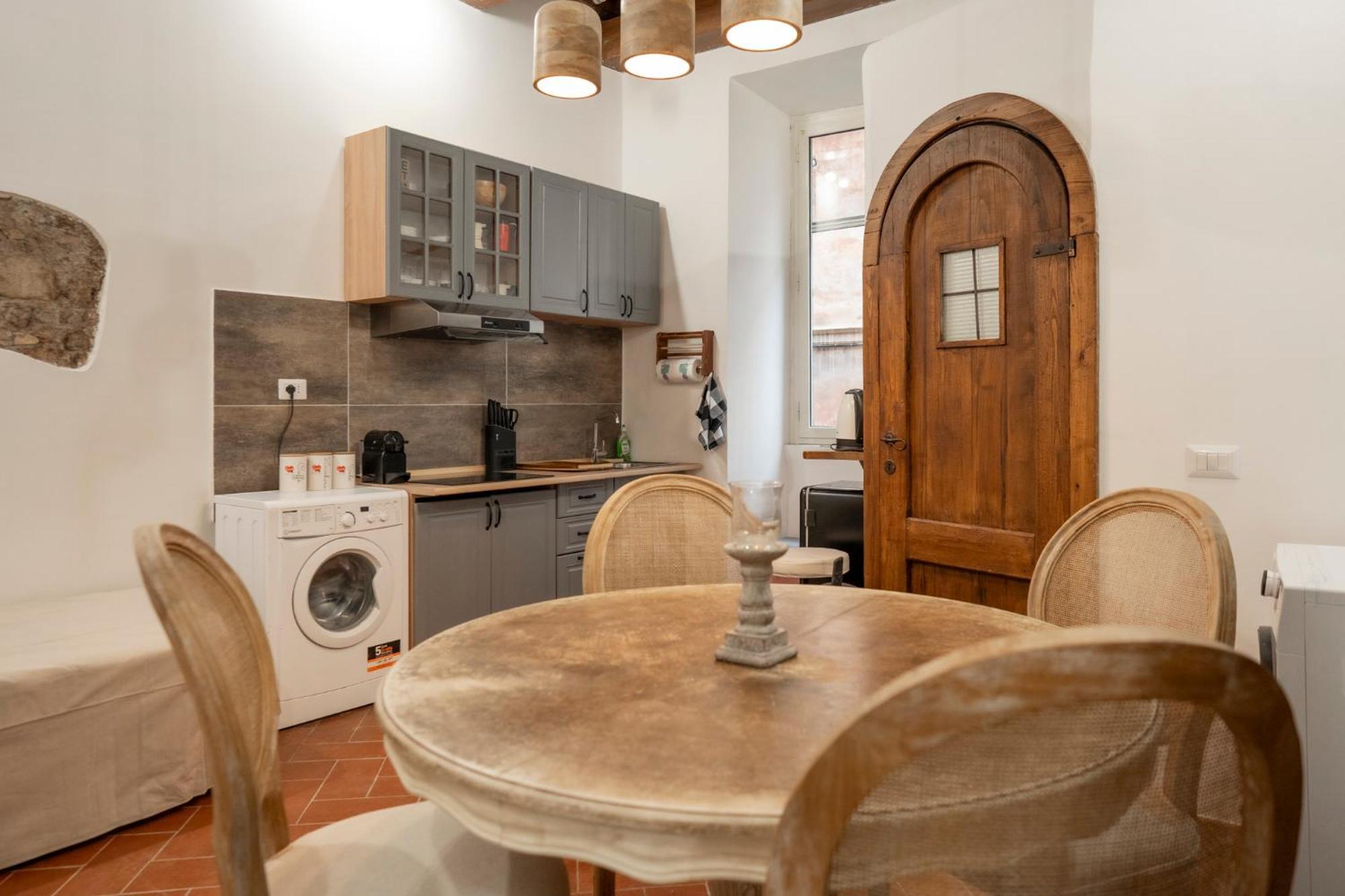 Home Domus Capocci - Rione Monti Rome Exterior photo