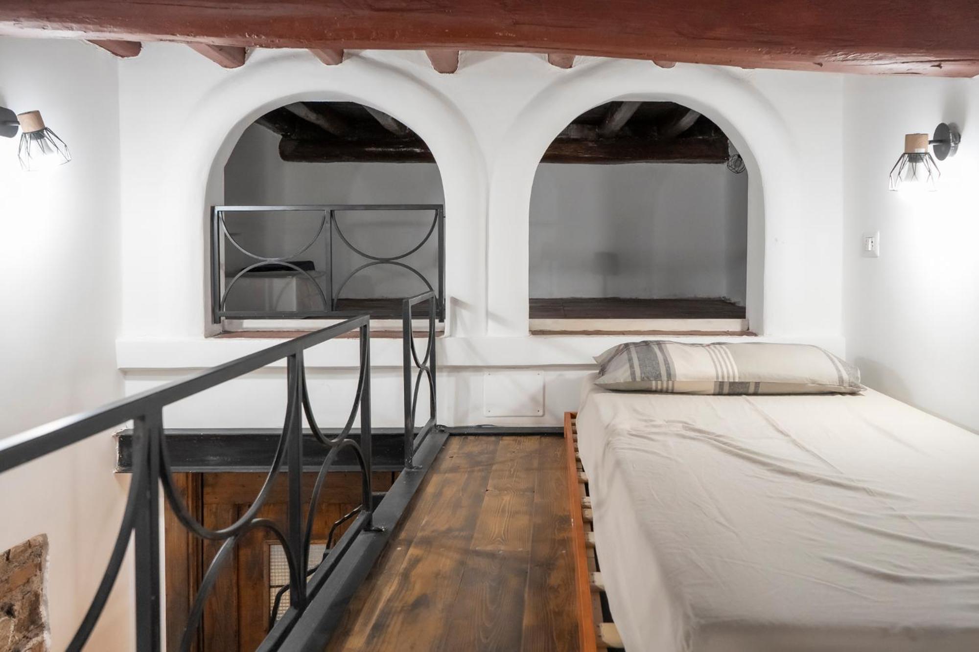 Home Domus Capocci - Rione Monti Rome Exterior photo