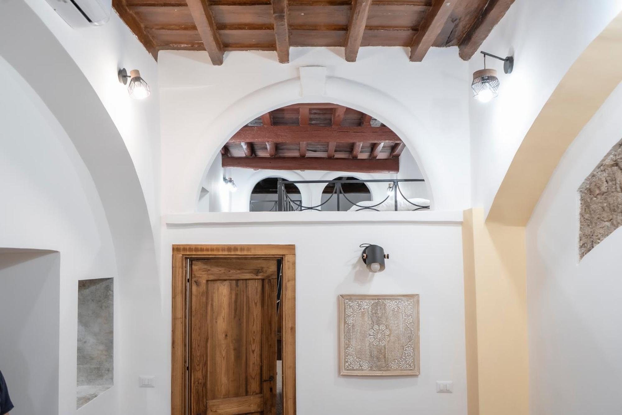 Home Domus Capocci - Rione Monti Rome Exterior photo